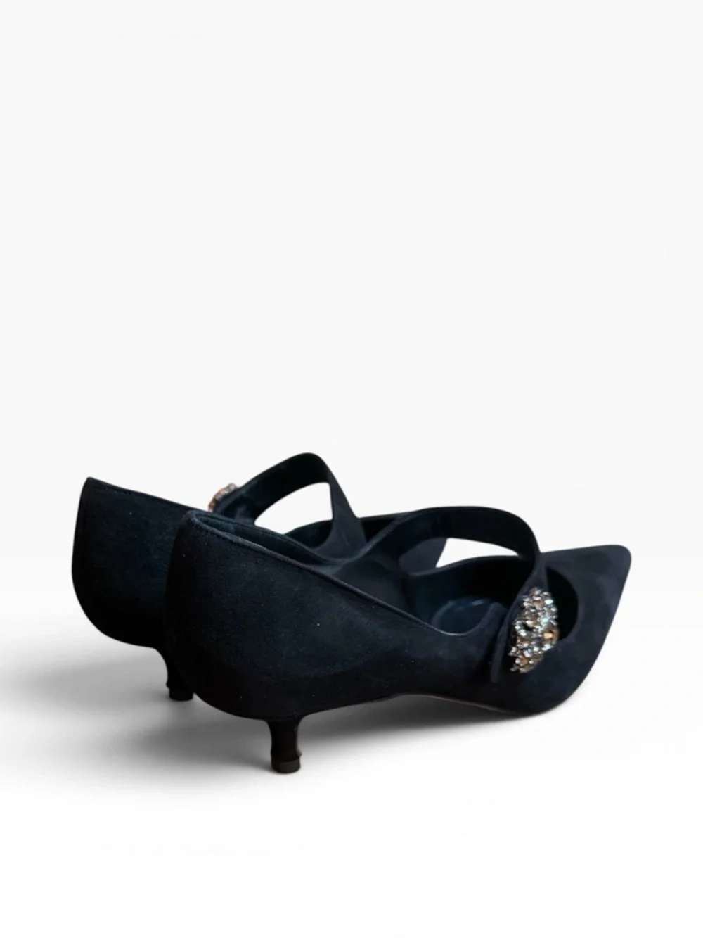 MANOLO BLAHNIK Verna Suede Crystal Buckle Mary Jane Kitten Heel Pumps EU 39 US 9